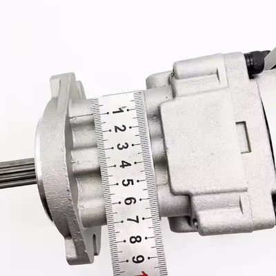 KPMC Triple Hydraulic Pump PC28UU-2 PC28UU For Komatsu 7054108100 Pilot Gear Pump